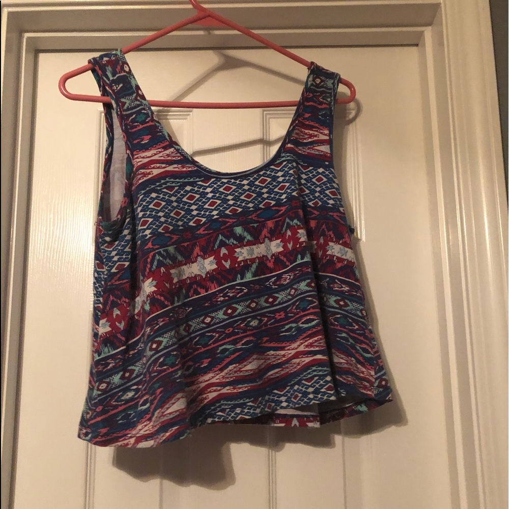 Crop top